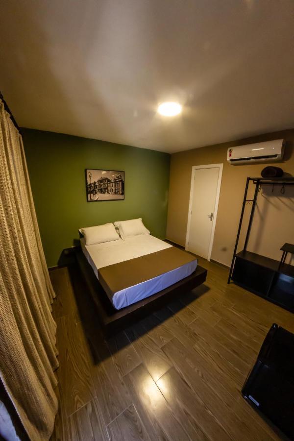 Hostel Bonabrigo & *